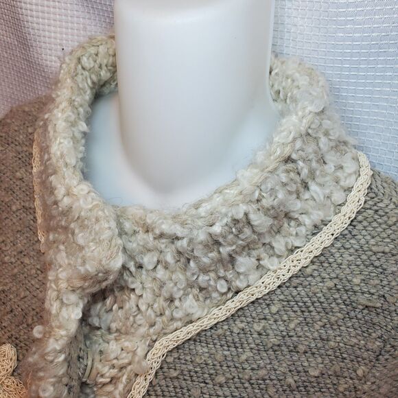 Sleeping On Snow Anthropologie Womens Cardigan Sweater Sz M Beige Button Front - Picture 4 of 12